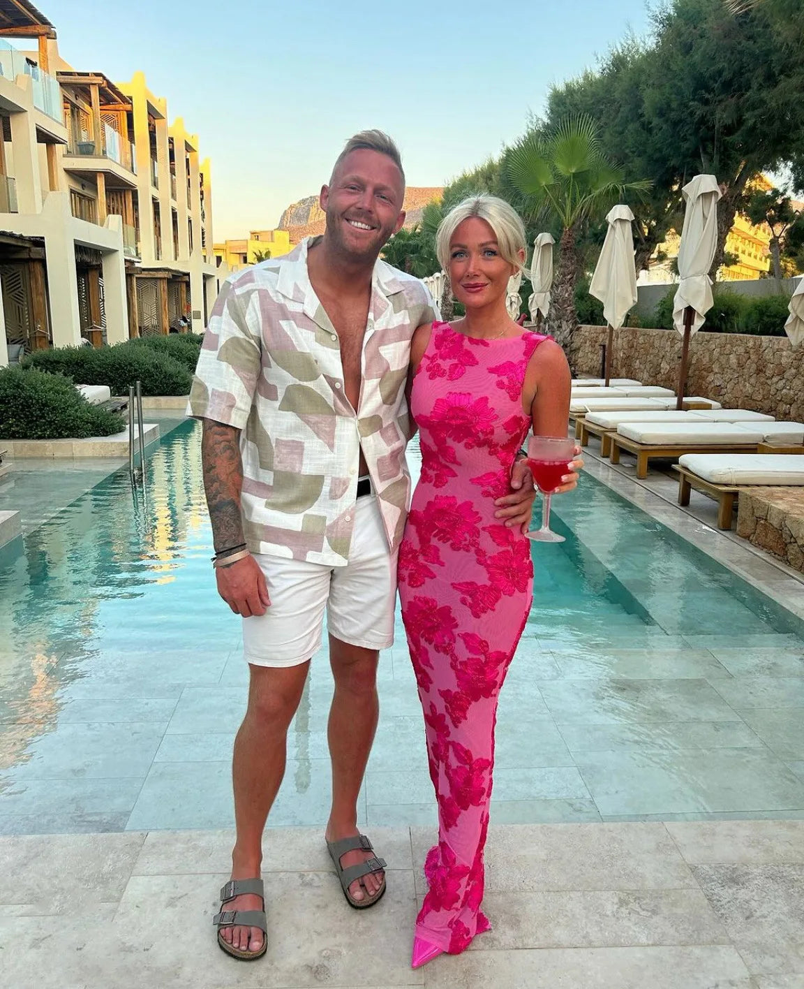 Aria Elegant Embroidery Dress