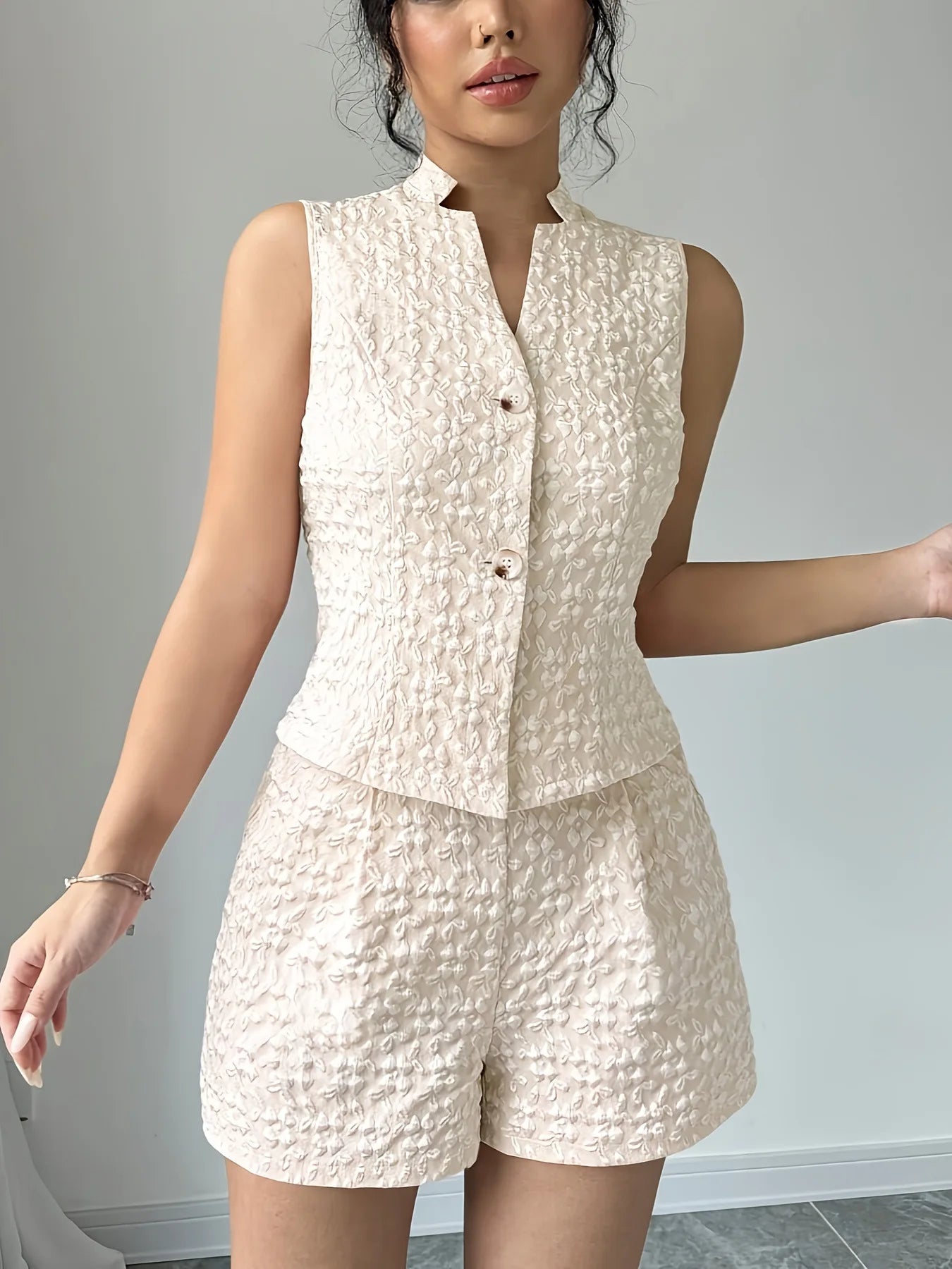 Isla Sculpted Jacquard Set