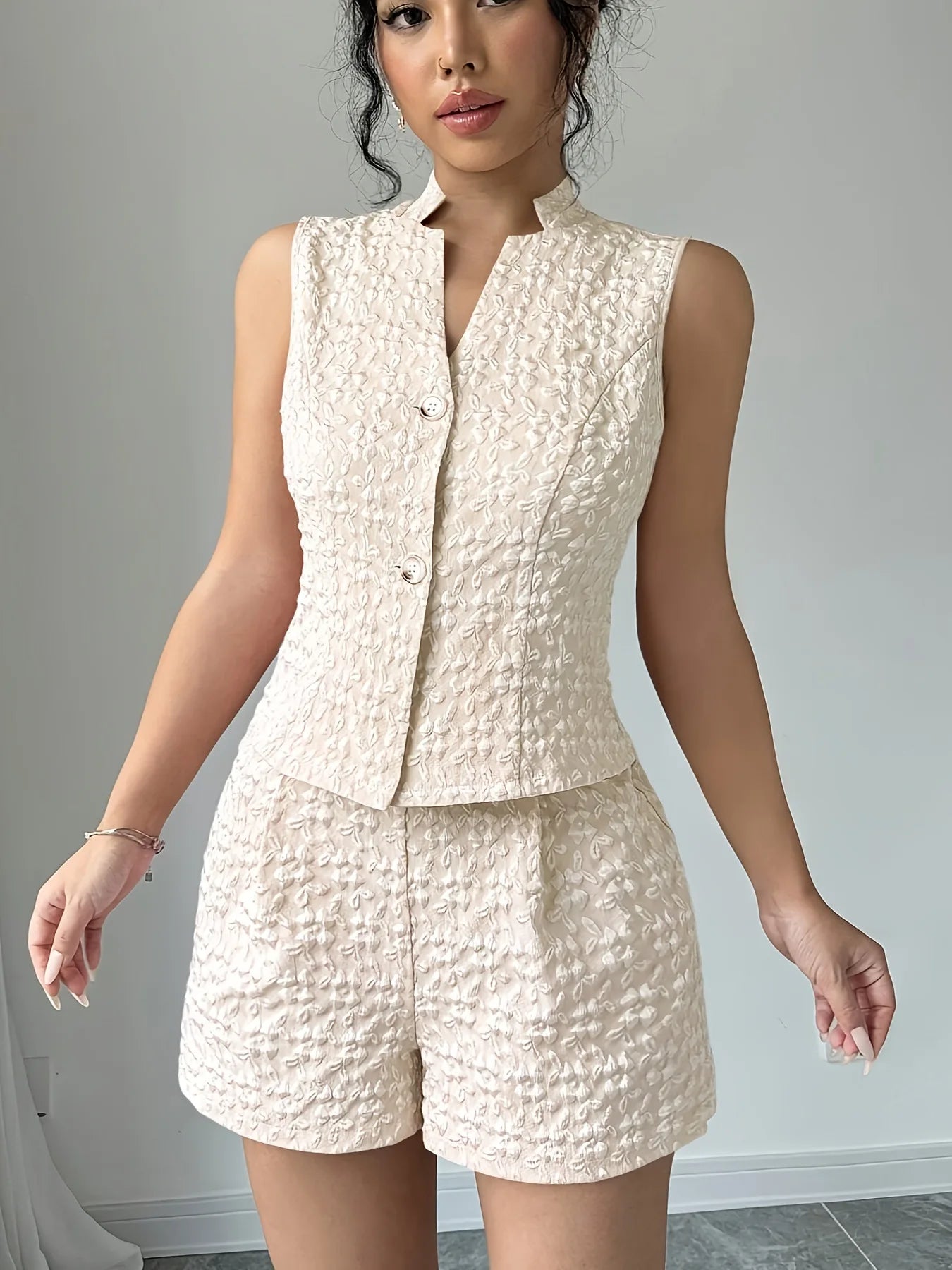 Isla Sculpted Jacquard Set