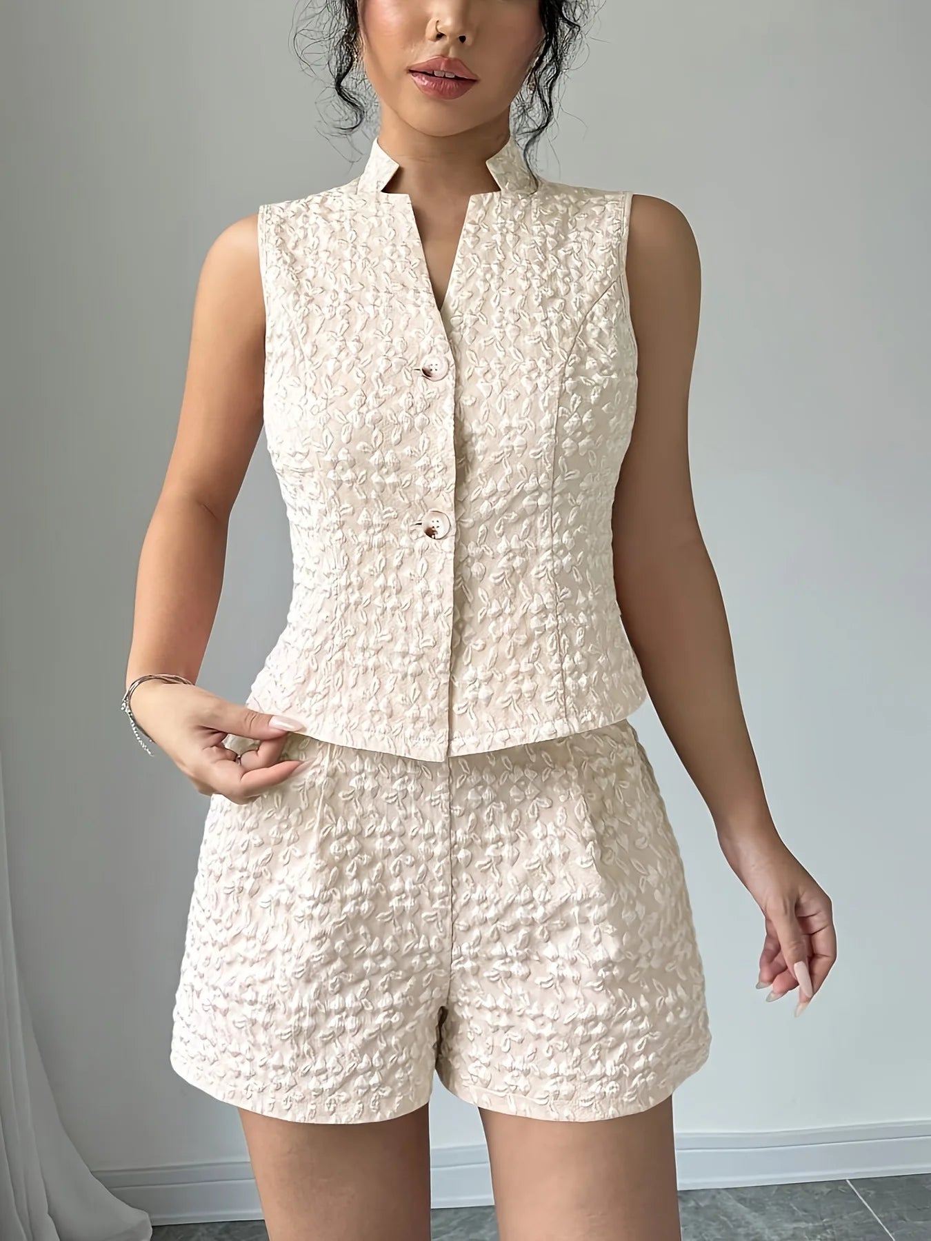 Isla Sculpted Jacquard Set