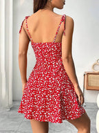 Lila Chic Floral Mini Dress