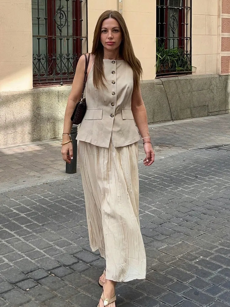Eva Chic Pleated Midi Dress