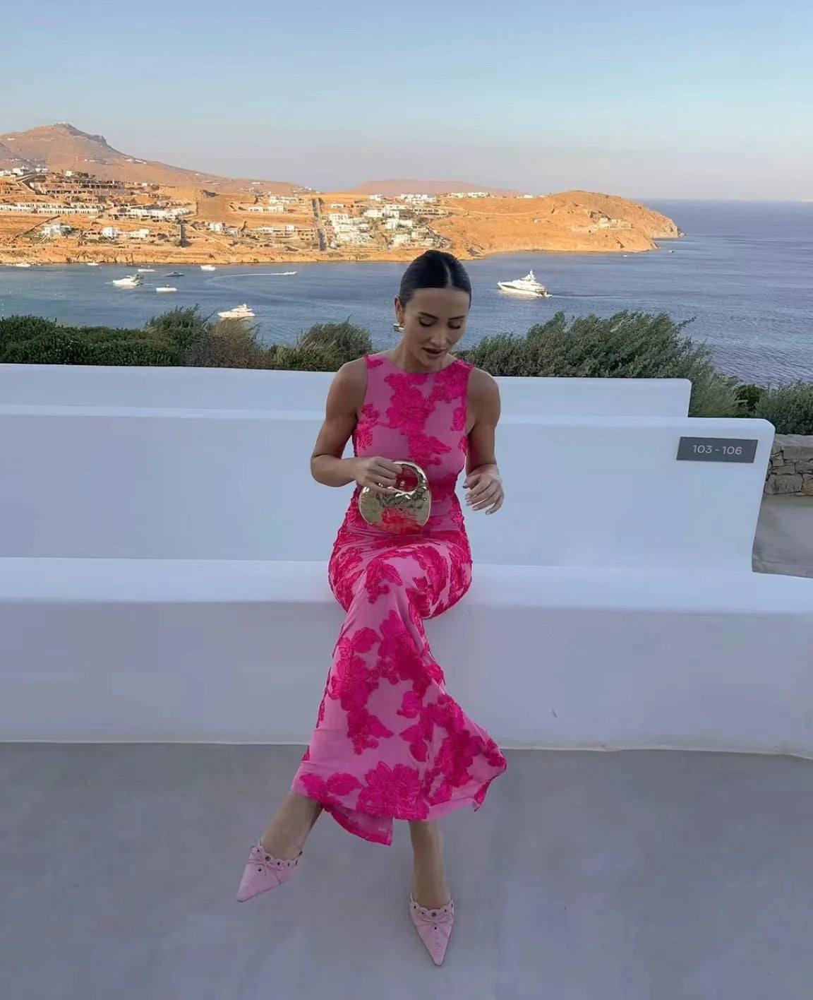 Aria Elegant Embroidery Dress